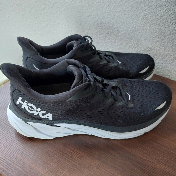 Hoka‎ Clifton 8 Black Size 12D